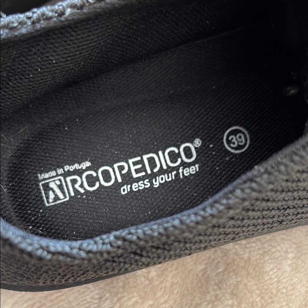 Arcopedico Black Knit Sneakers - Picture 7 of 8